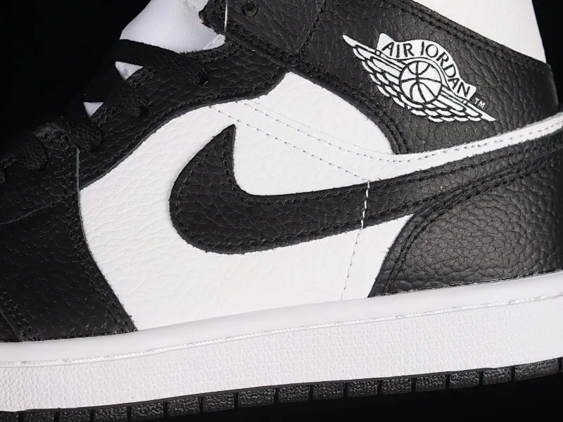 All Categories Air Jordan Jordan Series Basketball Shoes Air Jordan 1 Mid Air Jordan 1 Mid "Homage" AJ1 Joe 1 Black and White Panda China Basketball Shoes DR0501-101